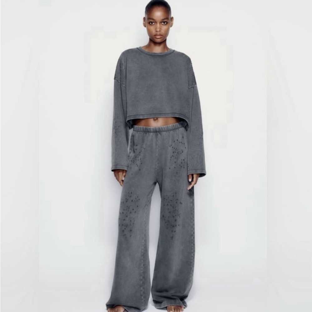 ZARA 2 piece distressed lounge sweatsuit